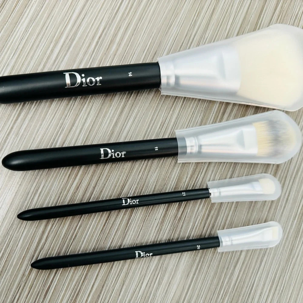 Dior Exclusive Makeup Cosmetic Bag Travel Vanity Case with Backstage Brush Set - Picture 2 of 9